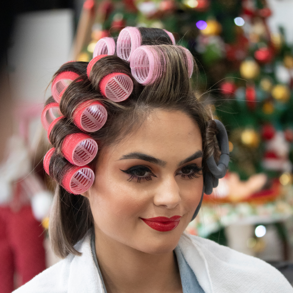 Salon Perfect Self Grip Hair Rollers Set with Clips - 12 Piece Set (6 Large, 6 Jumbo)-HAIR STYLIST-DOMPEL